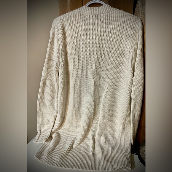 Women's Sweater - Picture 2 of 2